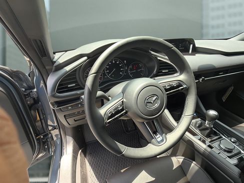 New 2026 MAZDA MAZDA3 2.5 S Hatchback w/ Premium Pkg FWD image 12