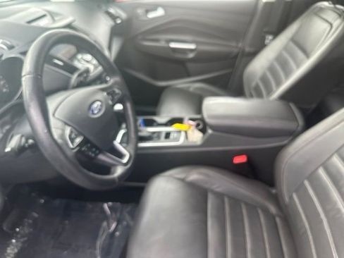 Used 2017 Ford Escape Titanium AWD/4WD image 13