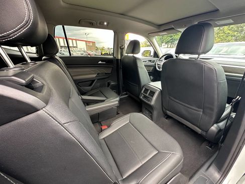 Used 2021 Volkswagen Atlas SE image 39