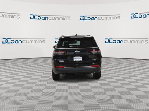 New 2025 Jeep Grand Cherokee L Laredo w/ Luxury Tech Group I image 7