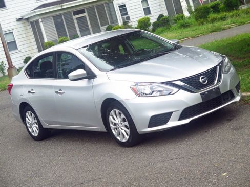 Used 2019 Nissan Sentra SV FWD image 27