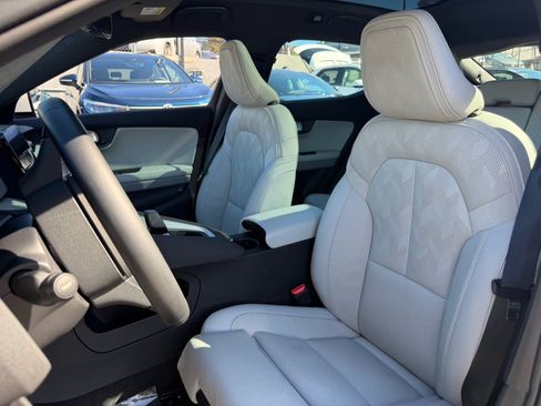 Used 2024 Polestar Polestar 2 AWD/4WD image 18