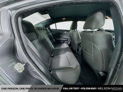 Used 2020 Dodge Charger SXT image 24