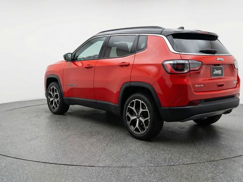 Used 2025 Jeep Compass Limited AWD/4WD image 6