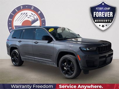 Used 2023 Jeep Grand Cherokee L Laredo