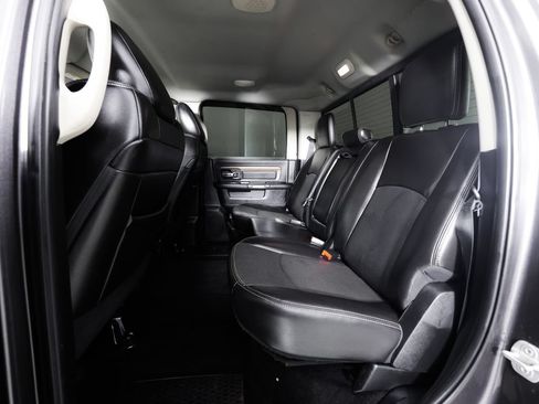Used 2014 RAM 2500 Laramie w/ HD Snow Plow Prep Group AWD/4WD image 19
