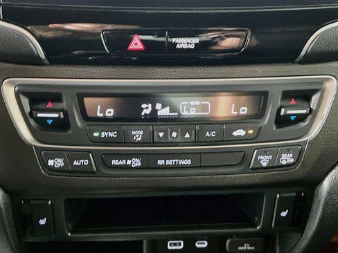 Used 2025 Honda Passport TrailSport image 26