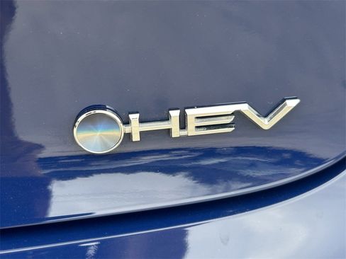 Used 2025 Toyota Prius Limited image 13