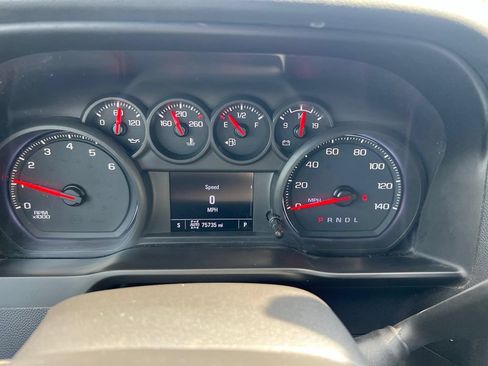 Used 2020 Chevrolet Silverado 1500 Custom w/ Custom Value Package AWD/4WD image 36