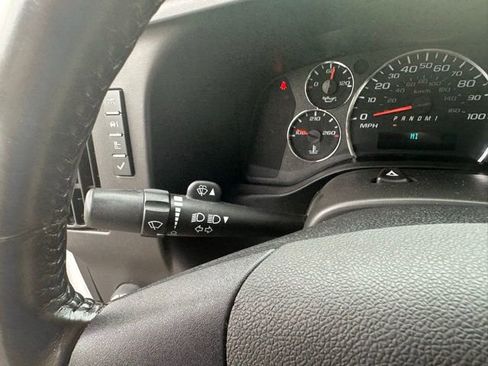 Used 2022 Chevrolet Express 2500 Extended w/ Driver Convenience Package image 20
