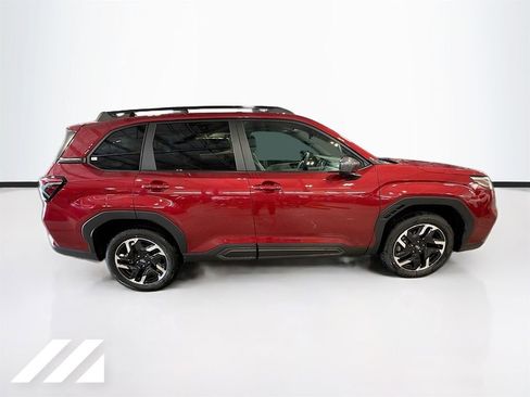Used 2026 Subaru Forester Limited AWD/4WD image 4