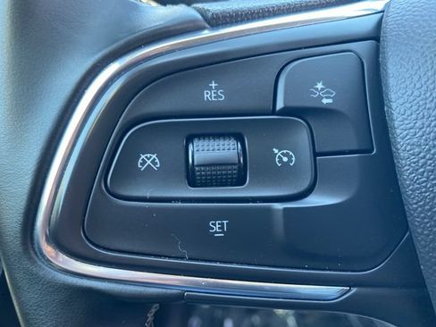 Used 2025 Buick Encore GX Preferred AWD/4WD image 28
