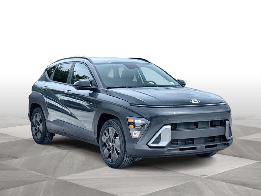 New 2027 Hyundai Kona SEL Sport FWD image 2