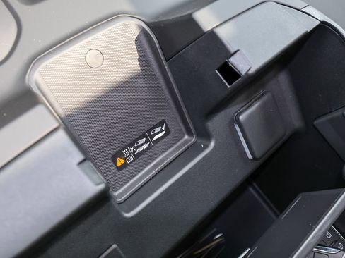 New 2026 GMC Sierra 2500 AT4 image 26