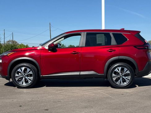 Used 2023 Nissan Rogue SV AWD/4WD image 7