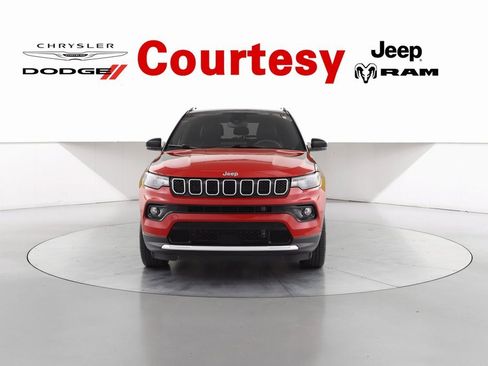 Certified 2024 Jeep Compass Limited image 10
