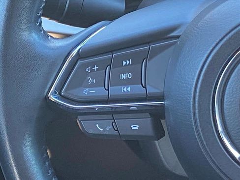 Used 2018 MAZDA CX-9 Touring w/ Touring Premium Package image 8