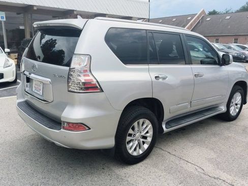 Used 2015 Lexus GX 460 w/ Premium Package AWD/4WD image 5