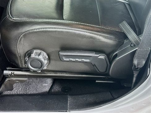 Used 2020 Jeep Gladiator Overland image 23