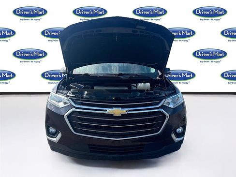 Used 2020 Chevrolet Traverse LT image 35