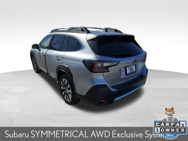 Used 2025 Subaru Outback Limited AWD/4WD image 6