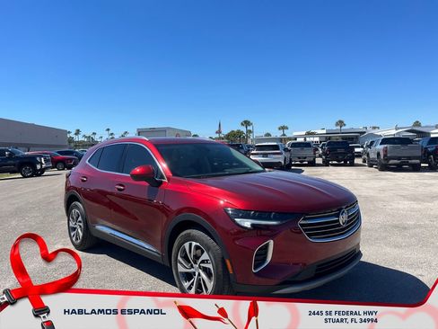 Used 2023 Buick Envision Essence image 2