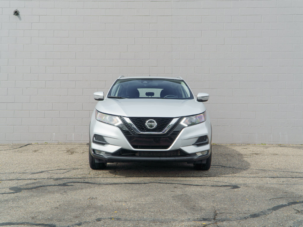Used 2020 Nissan Rogue Sport SV w/ All-Weather Package AWD/4WD image 10