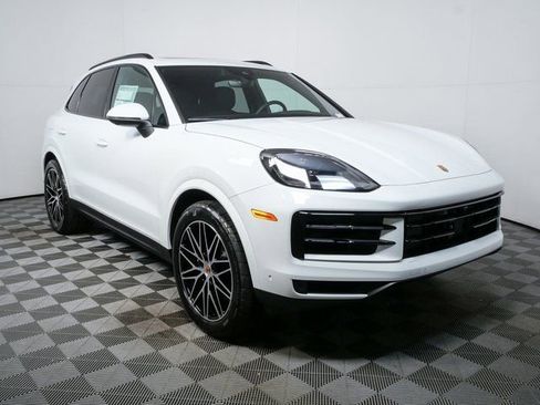New 2026 Porsche Cayenne AWD image 1