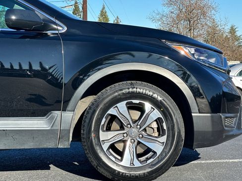 Used 2018 Honda CR-V LX image 33