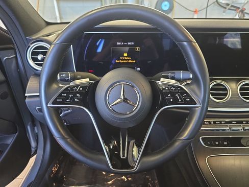 Used 2022 Mercedes-Benz E 350 Sedan image 20