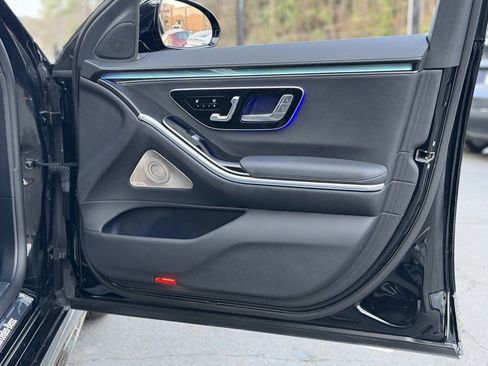 Used 2023 Mercedes-Benz S 500 S 500 w/ AMG Line image 34