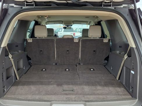 Used 2021 Ford Expedition XLT image 15