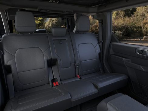 New 2026 Ford Bronco Badlands w/ Sasquatch Package AWD/4WD image 11