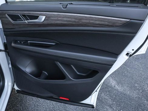 New 2026 Volkswagen Atlas SEL Premium R-Line image 37