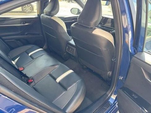 Used 2025 Toyota Camry SE w/ Convenience Package image 38