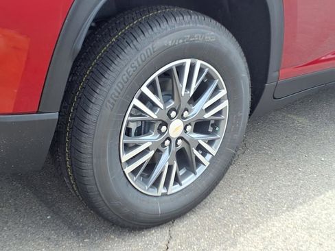 New 2026 Chevrolet Traverse LT w/ Driver Confidence Package image 30