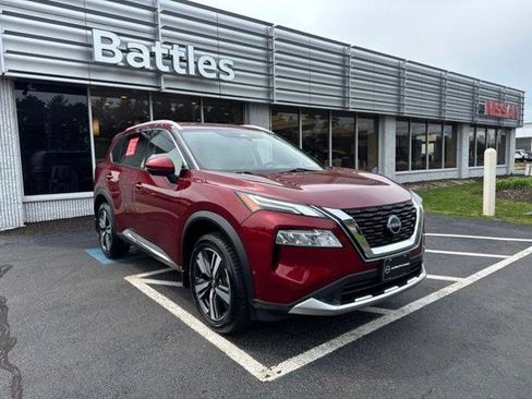 Certified 2023 Nissan Rogue Platinum w/ Platinum Premium Package AWD/4WD image 1