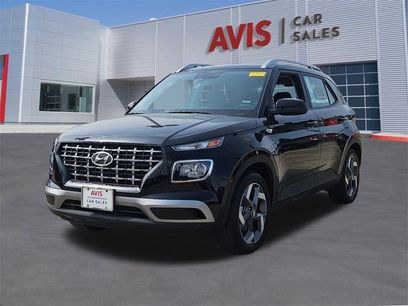 Used 2025 Hyundai Venue SEL
