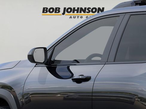 New 2026 Chevrolet Equinox LT w/ Convenience Package II image 12