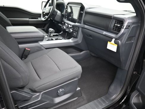 Used 2025 Ford F150 XLT w/ Equipment Group 301A Standard image 21