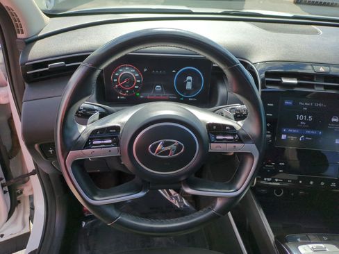 Used 2022 Hyundai Tucson SEL image 17