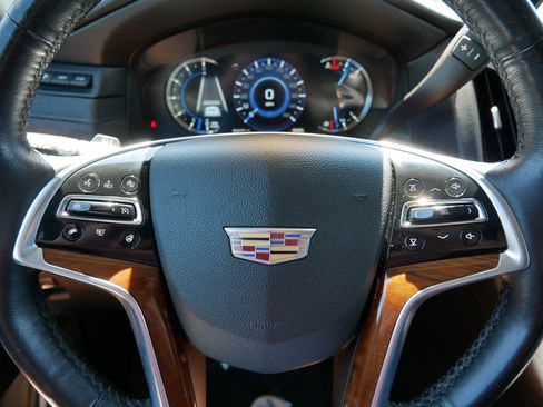 Used 2019 Cadillac Escalade ESV Premium Luxury AWD/4WD image 25