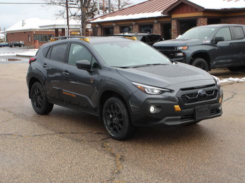 Used 2026 Subaru Crosstrek 2.5i Wilderness w/ Wilderness Package image 3