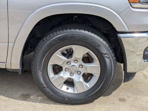 Certified 2025 RAM 1500 Big Horn AWD/4WD image 11