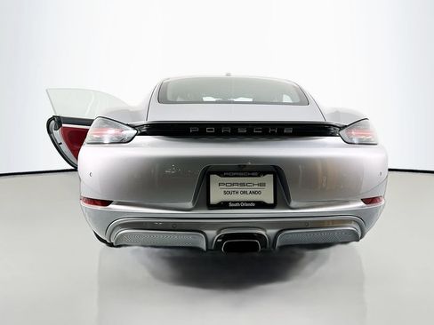 Used 2019 Porsche 718 Cayman RWD image 10