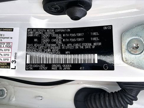 Used 2023 Toyota 4Runner SR5 Premium image 16