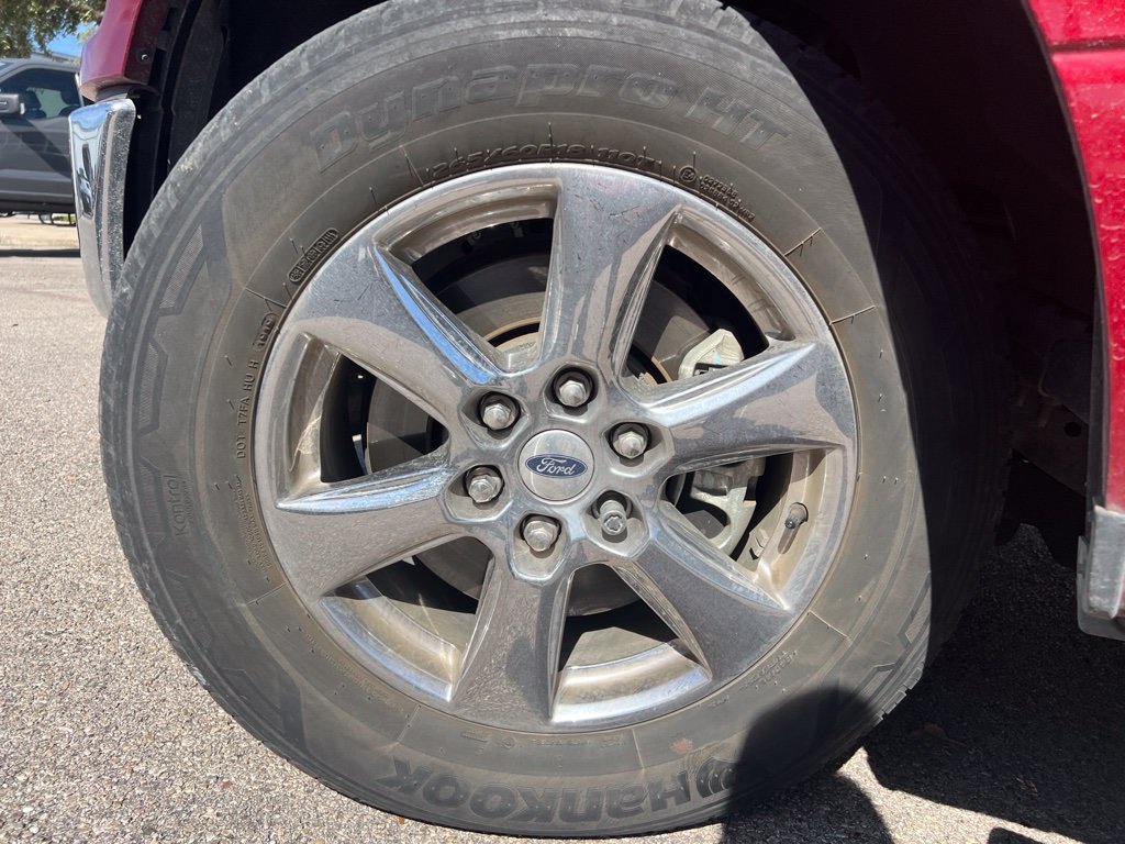 Used 2019 Ford F150 XLT w/ Equipment Group 302A Luxury RWD image 17