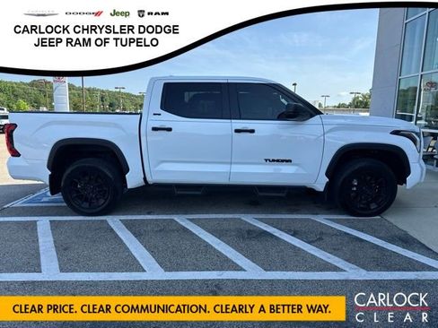Used 2025 Toyota Tundra SR5 AWD/4WD image 5