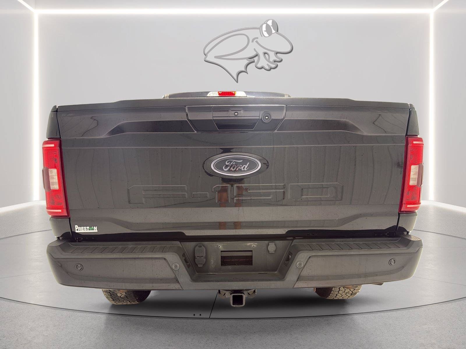 Used 2022 Ford F150 XLT w/ Equipment Group 302A High AWD/4WD image 4