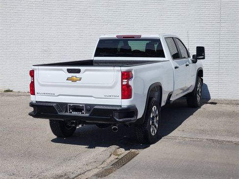 New 2026 Chevrolet Silverado 2500 Custom w/ Custom Value Package image 4